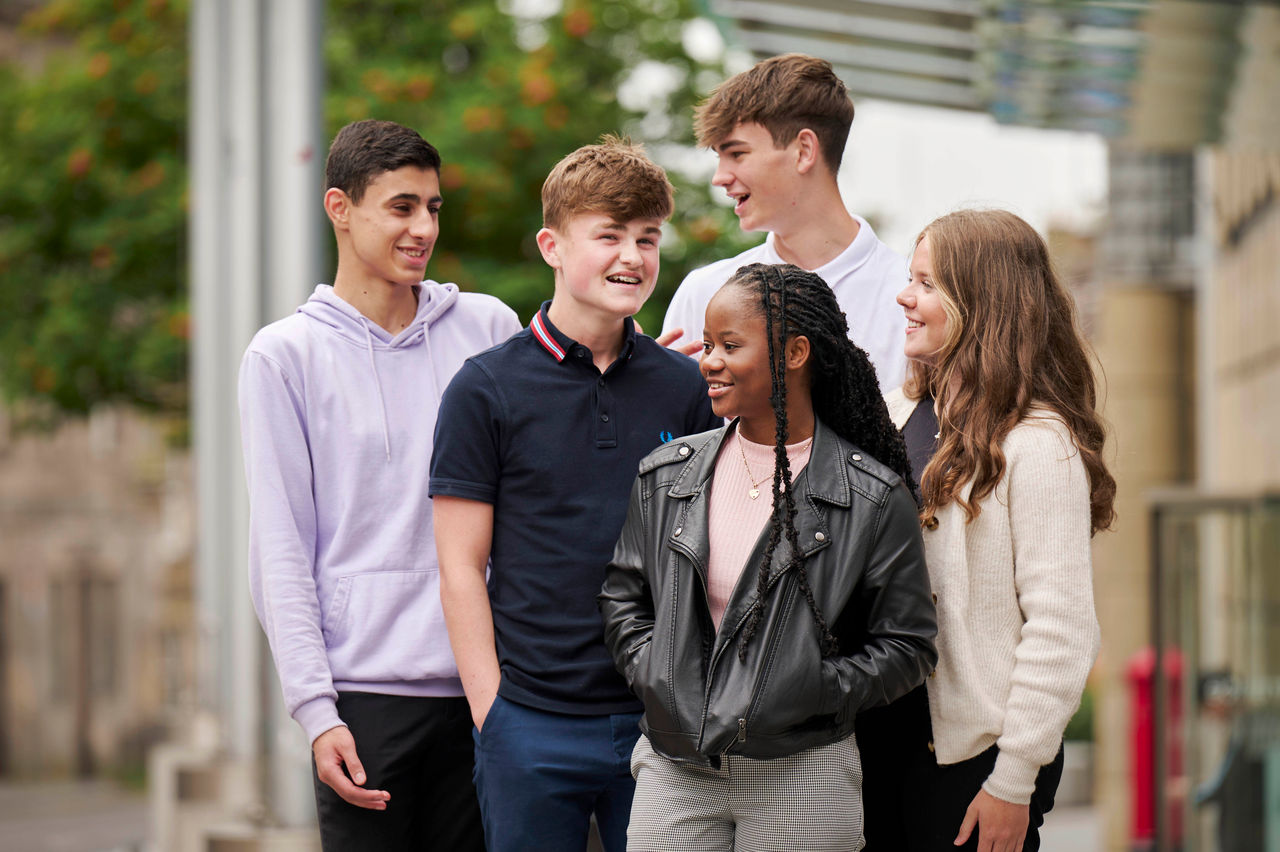 Group picture of young people